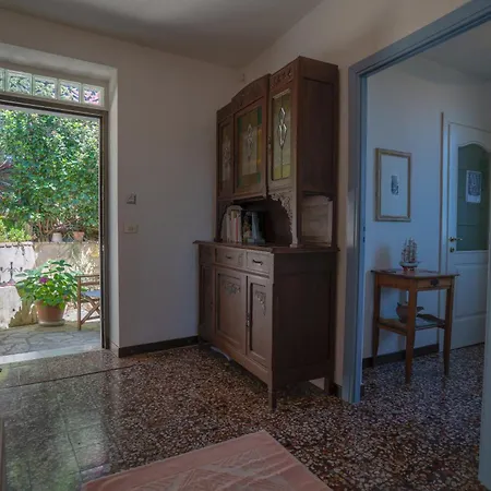 Vento Largo, Casa Anna * Ventimiglia